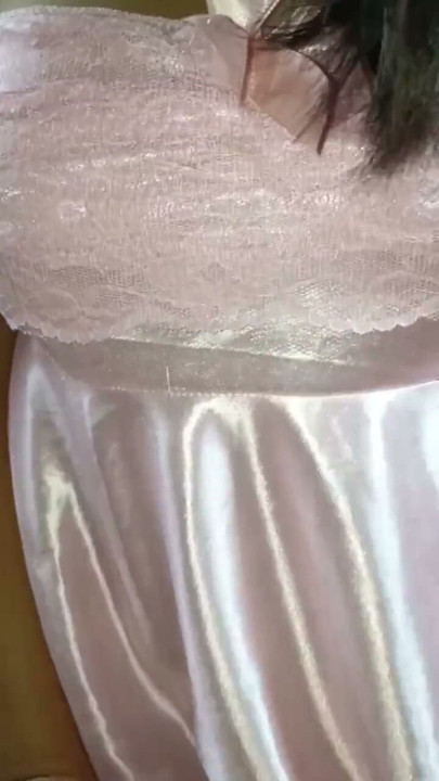 The swaying of a pregnant woman is really delicious | Clip 1