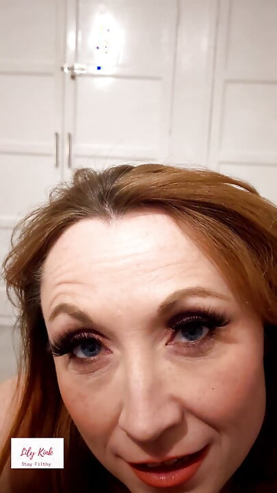 BRITÂNICA RUIVA MILF MAL PODE ESPERAR PARA MOSTRAR O QUANTO ELA SENTIU SUA FALTA