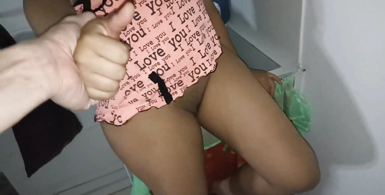 Stepsister Knows How to Put Her Ass in My Colombian Penis in the United States
