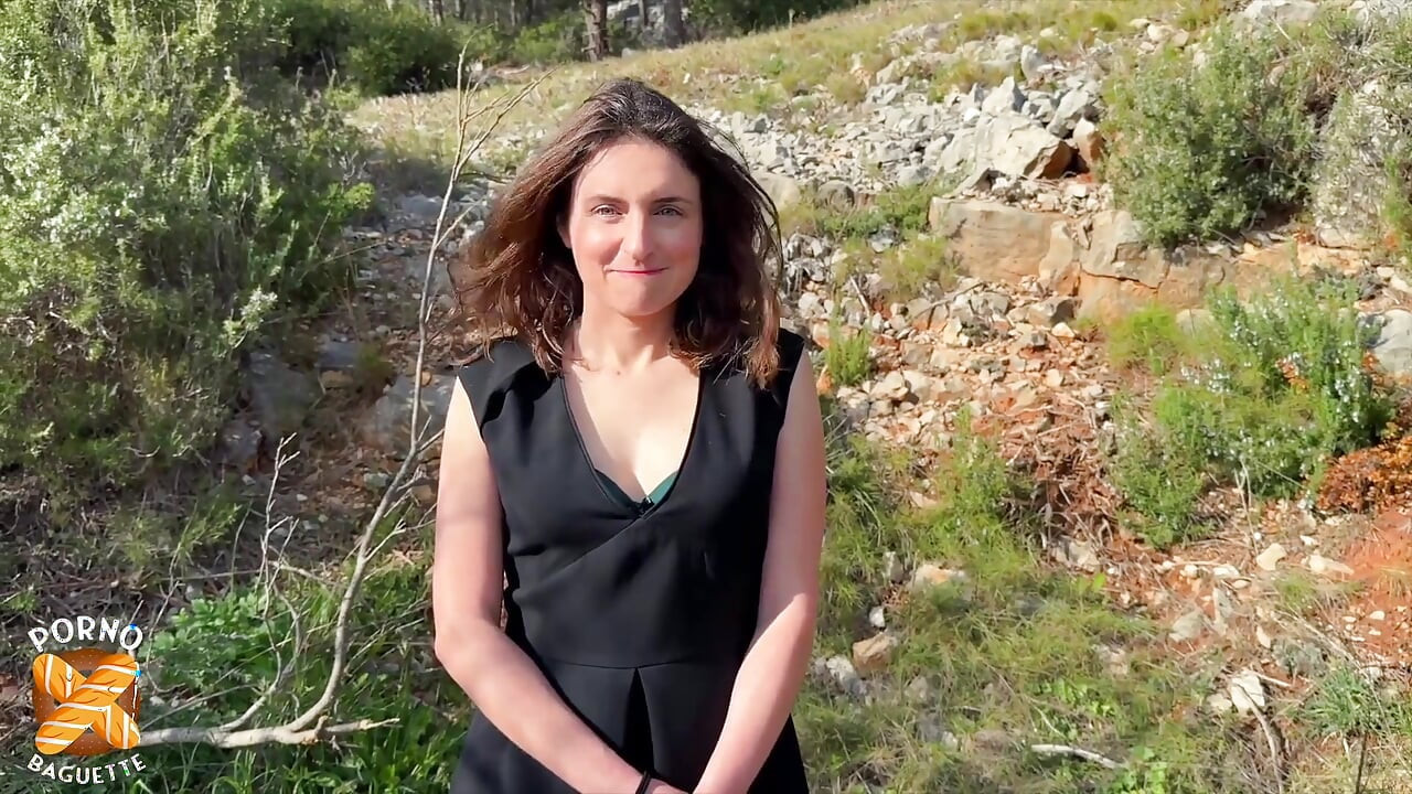 Ліла, сексуальна французька мамка, масаж і перед камерою