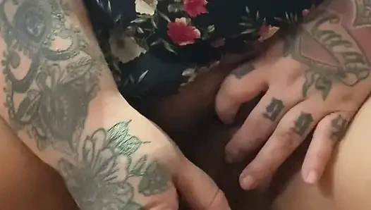 Huge dildo & phat pussy