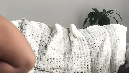 I like to be fucked while they look me in the eyes -amateur couple- nysdel