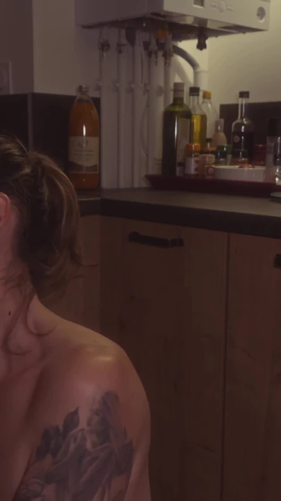 Epic moment from "I fuck a milf in her kitchen"
