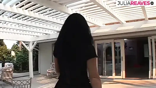 India Summer takes a huge cock