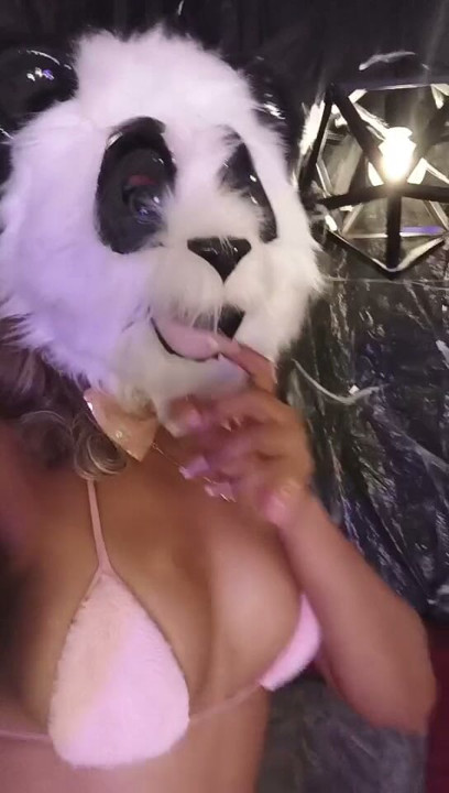 तुम्हारे लिए बड़ा सा गले लगाना