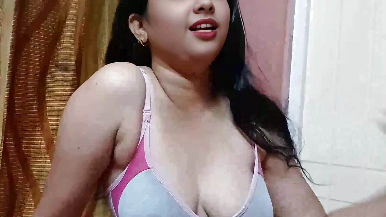 Hot Stepsister Get Satisfied and Gives Him Extreme Pleasure