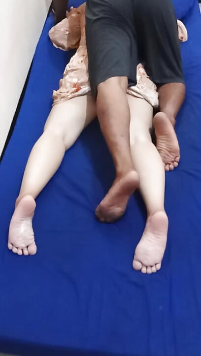 Fucking a neighbor's girl while having a massage