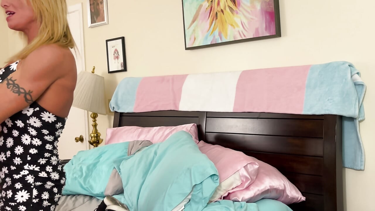 TS Becki Bottomz Flip jebanie z TS Bailey Wilde