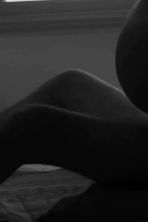 Cowok austria rambut panjang ngentot aku habis-habisan