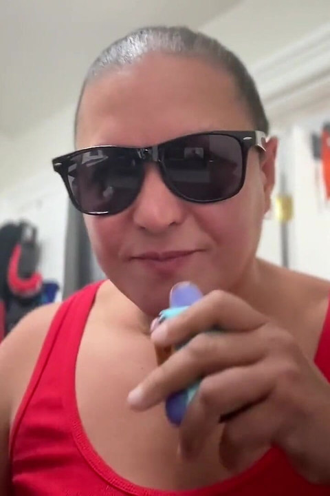 Lp-289 Smoking While Playing with My Boobs