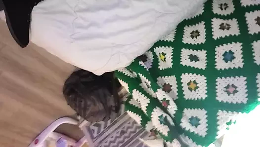 Peri cyber seksi nyepong kontol luar biasa, dientot habis-habisan sama kontol besar sampai dicrot di dalam (close up, pov)