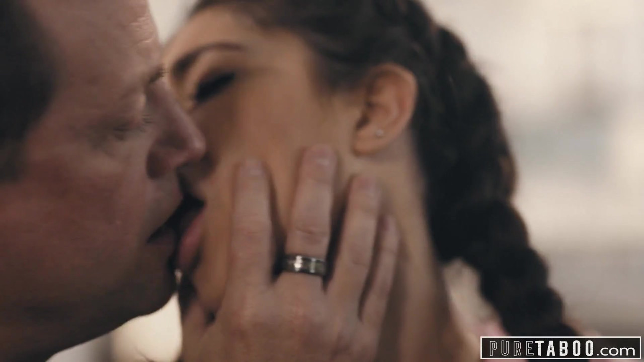 純粋なタブー-変態両親がティーンが交換された