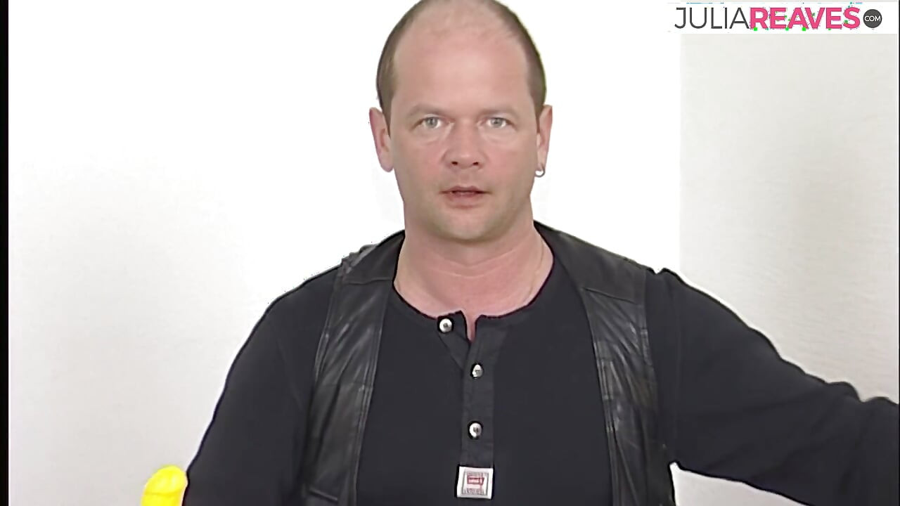 Hot girl enjoys pleasing herself with a dildo