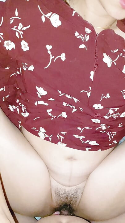 La cognata meki è molto seducente