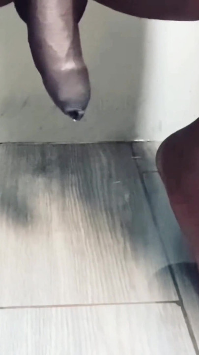 Sqauting放尿ファンのリクエスト