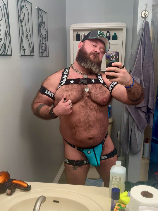 กางเกงในและควยหนา