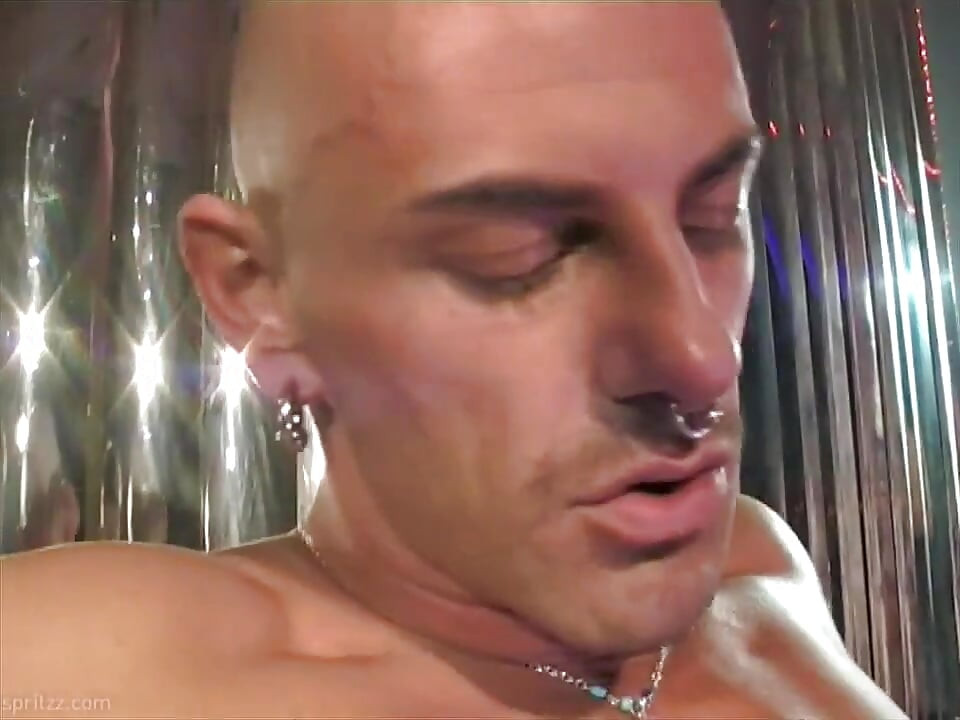 Tonguing His Prince Albert