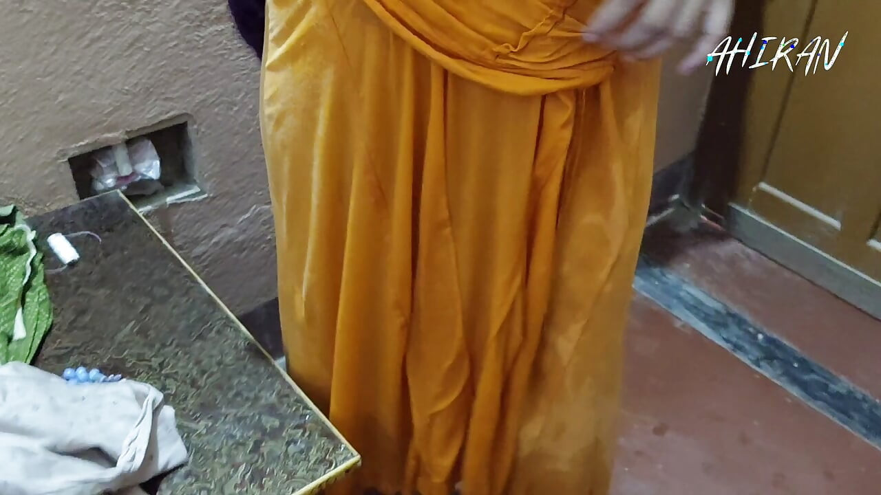 Indian Desi Village  Girl and Boy Forplay. Yellow Petticoat view Ass and Vulva.
