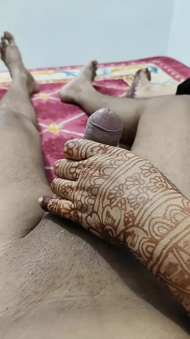 Makan Malik Ne Apne Kiraye Dar muslim Ladki ko Choda