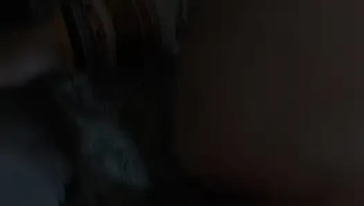 Hintli üvey kız kardeş domalarak sikiliyor