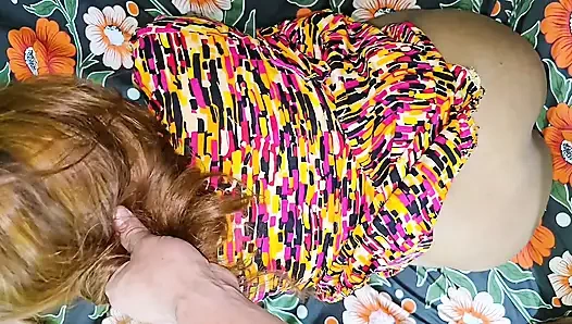 Pembantu semok ini suka banget memeknya dicrot di dalam