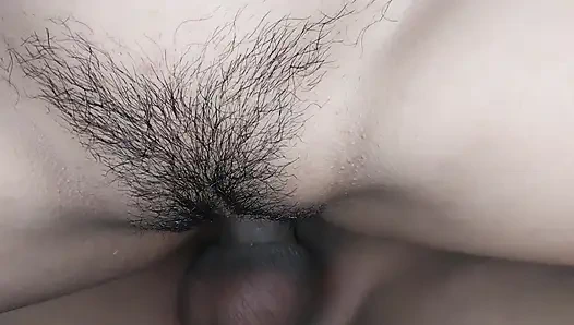 Güzel götlü sekreterim beni çok zengin yapana kadar bana zengin bir his veriyor