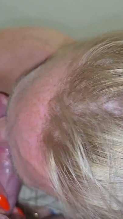 Mature whore with sagging tits sucks  dick | Clip 1