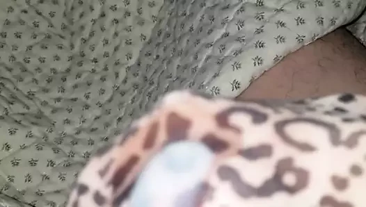 Cum içinde leopar tanga