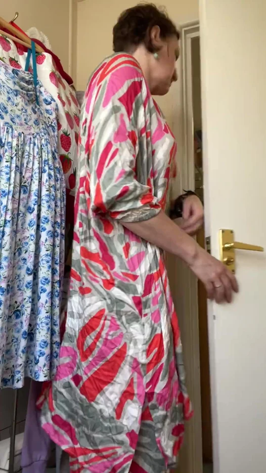 Sexy, Toned, Girl-next-door Is Like Goldilocks Trying on New Clothes!