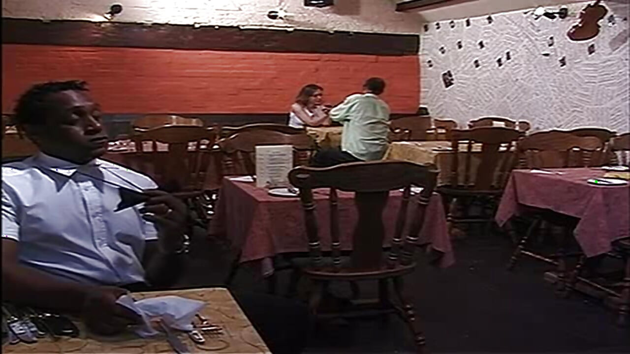 Big Omarin brittiläiset seikkailut: Hard Cock Cafe (2003)