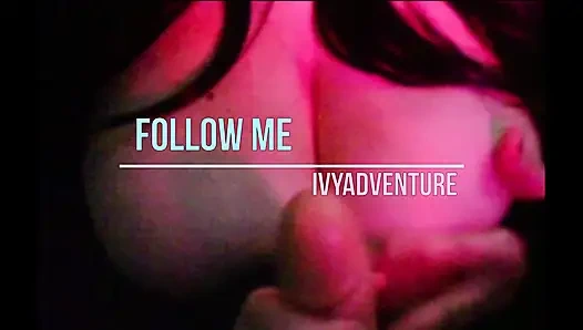 Istri gemuk dengan toket besar lagi asik nonton bokep hentai sambil mainin dildo ukuran kontol raksasa pria kulit hitam #11