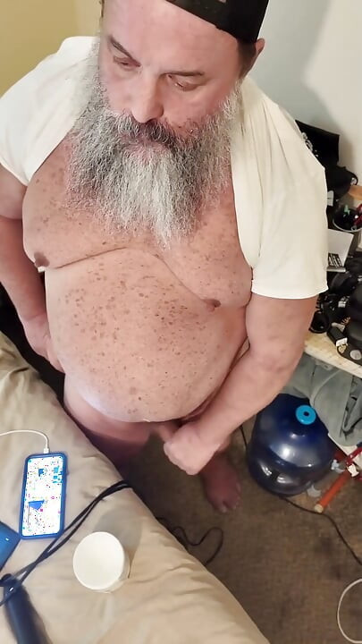 Bear Stepdaddy Cock