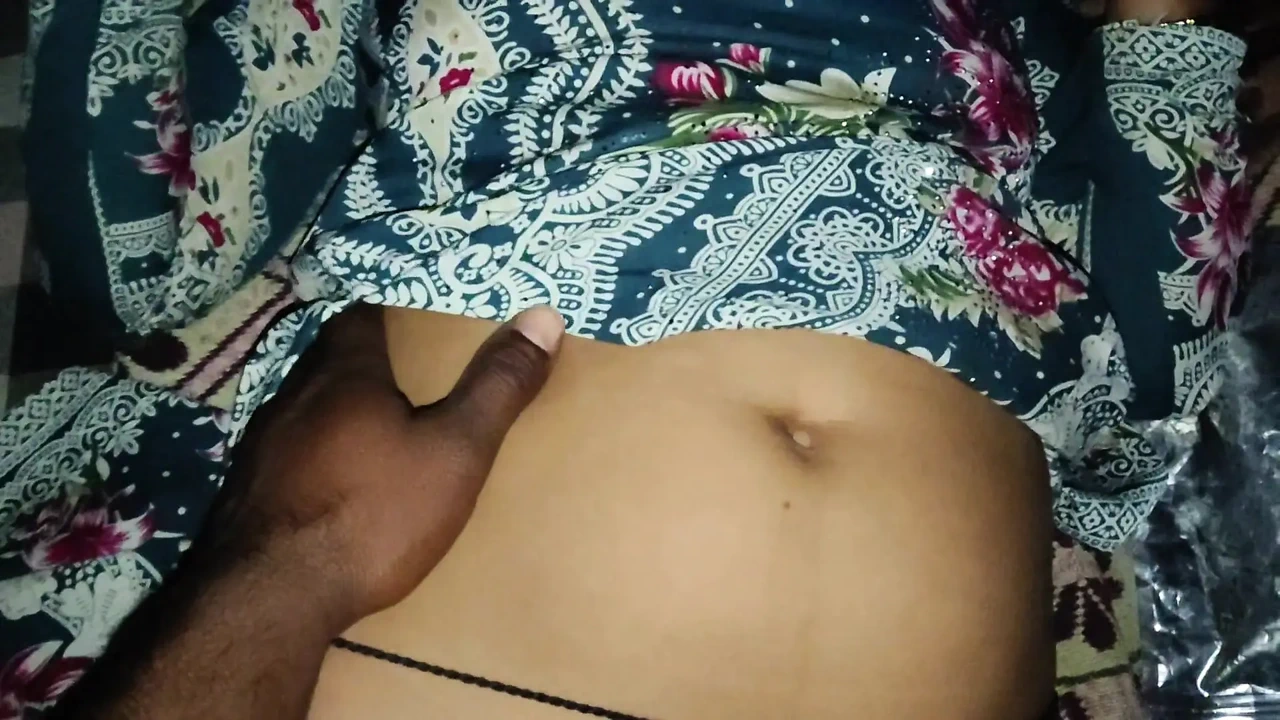 邻居嫂子被大地性交