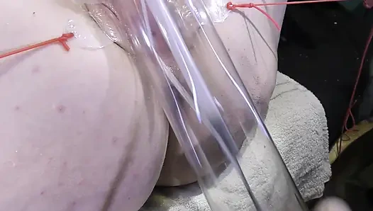 Uzak Yayılmış Vajina Yakın Çekimde Lambayla 1000watt