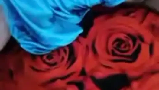 Video call langsung pertamaku dengan memek tetek seksi