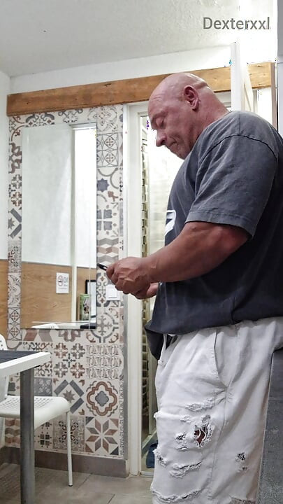 Mr Guru Get Sucked off. Bodybuilder Stepdaddy After Work