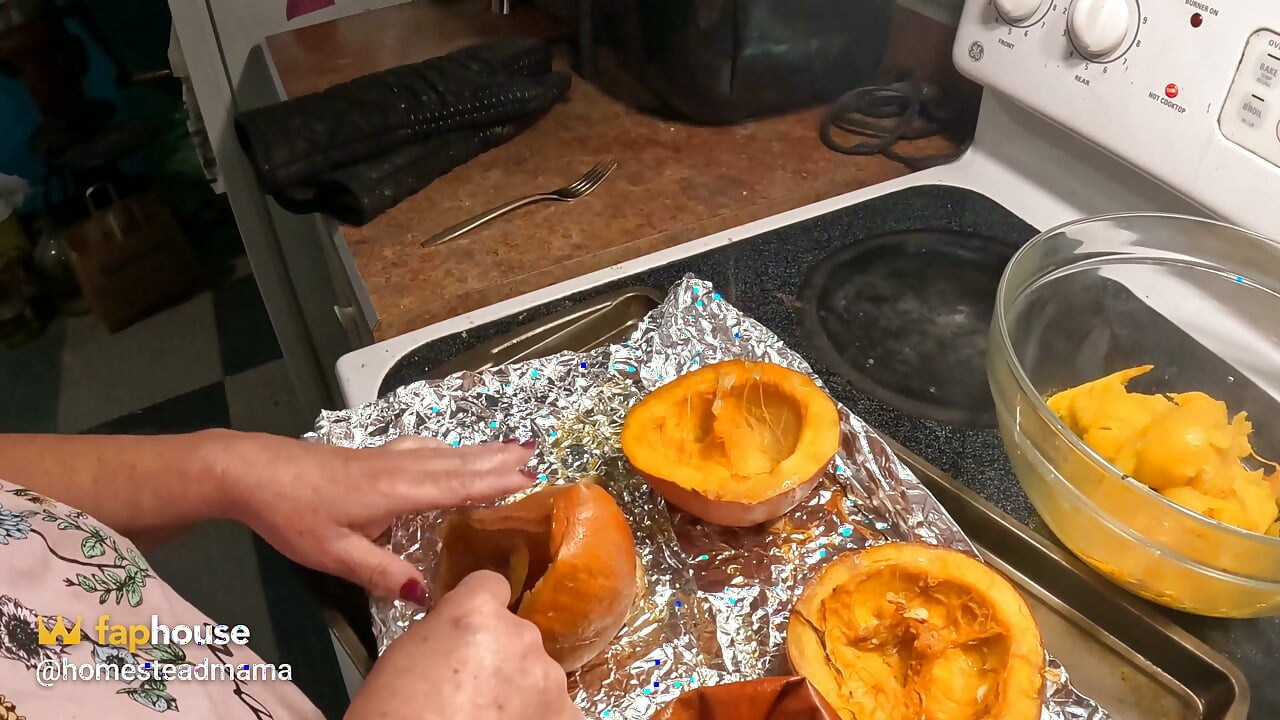 Cheryl Cooks Pumpkin Pie