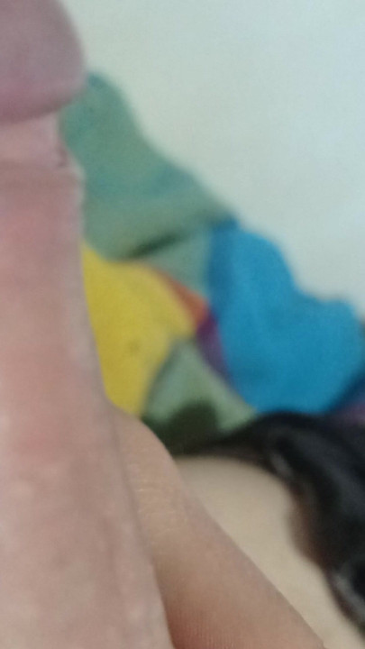 Quan hệ tình dục qua đường hậu môn và rất nhiều đồ chơi tình dục và kiêm