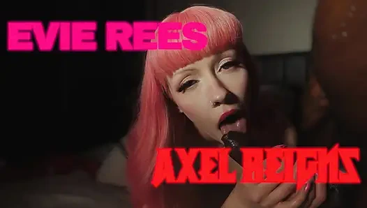 Трах на Avn - межрасовый кримпай - Evie Rees X Axel Правит