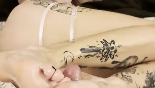 Layanan footjob dan sahabat terbaik