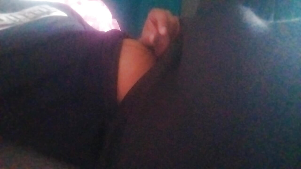Room me gar ka karte sexy madam ki chut yaad aaya hai