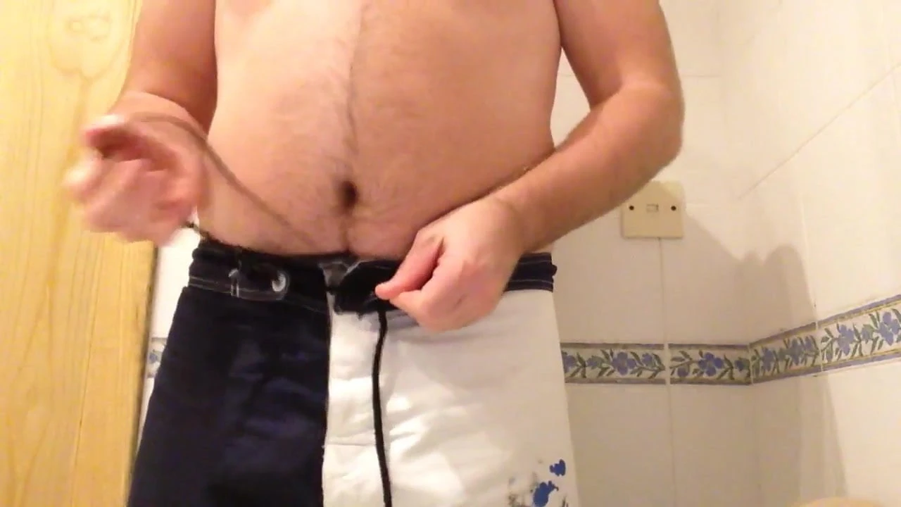Spogliarello in vacanza qualsiasi richiesta basta chiedere alle persone