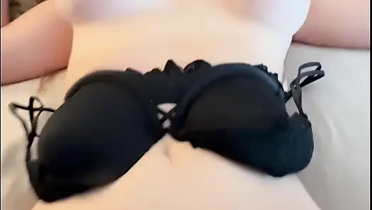 PAWG Wife Loves to Fuck