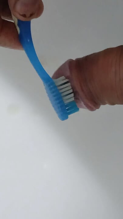 My best friend must be clean