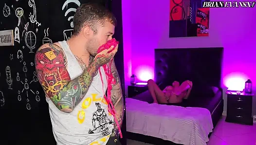 Real sex with Colombian college girl strawberry Carolondon in pink room - Brian Evansx