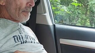 Daddy jerking off in the car and empty  a nice load