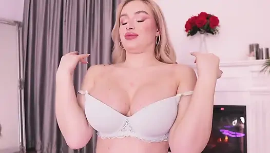 Perfect Boobs Play with Oil - JOI