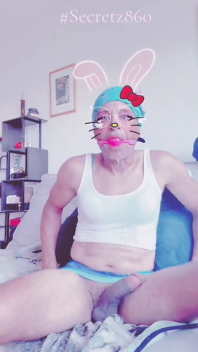 Secretz860 - gagging spitting all over myself