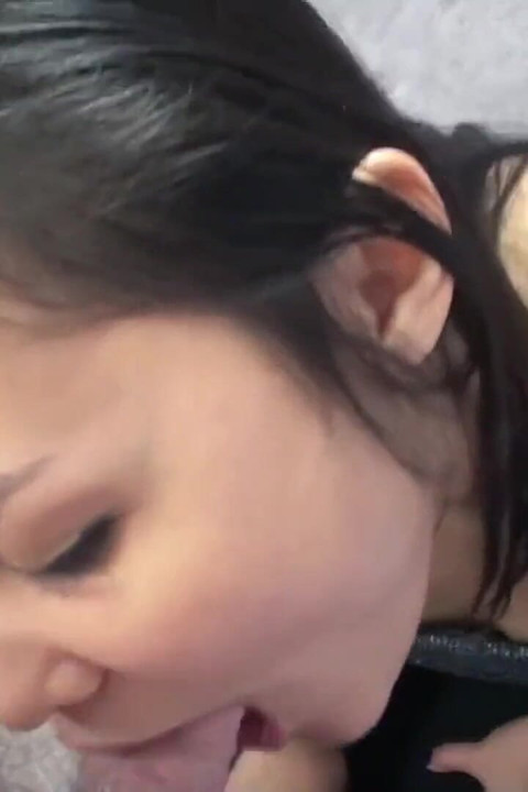 Lucy Levon taille une pipe à Logan