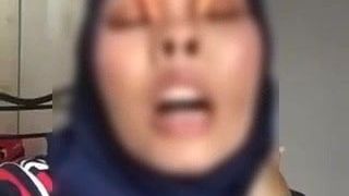 Tudung Melayu Nose Hook